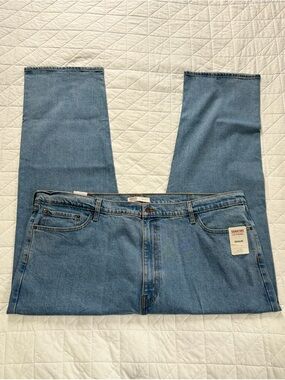 Levi's Regular Fit Medium Wash Denim 50x30